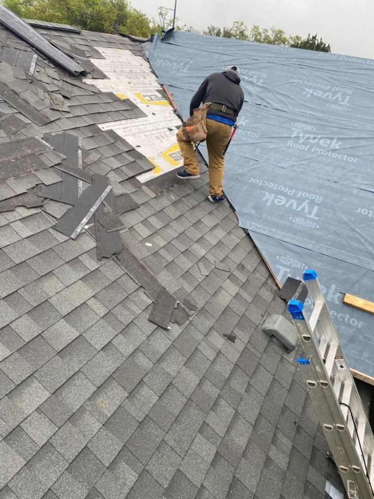 Residential Roof Replacement in Chicagoland