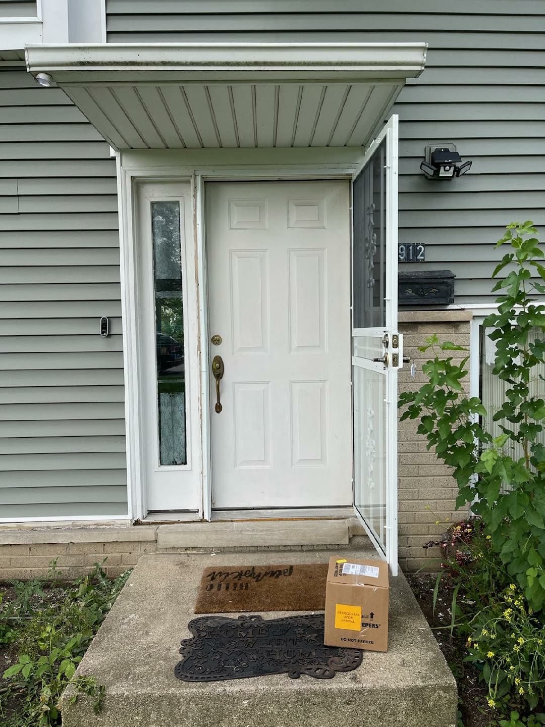 door 03